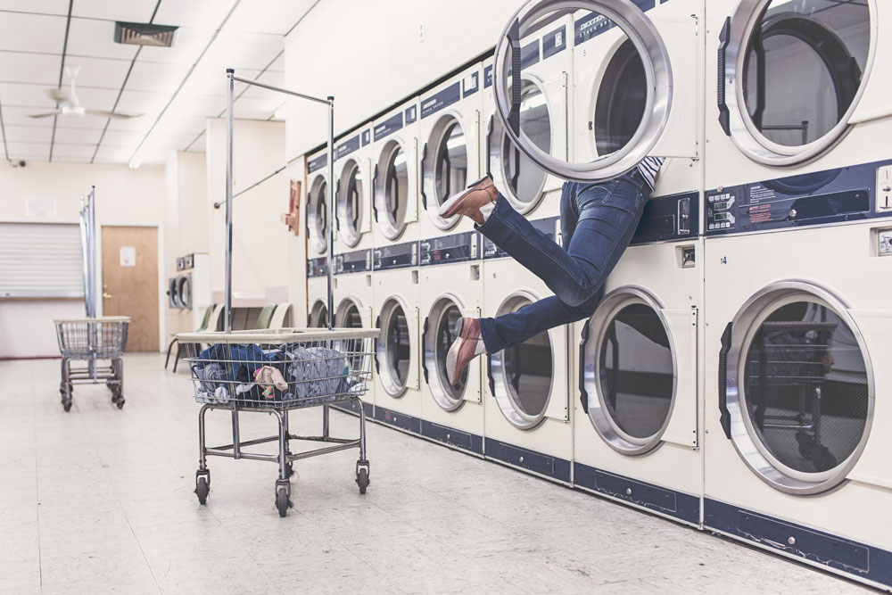 A Guide to Doing Laundry and Finding the Best Local Laundromat Near You